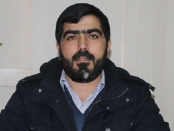 'Çarşafa hakaret kadına şiddettir'