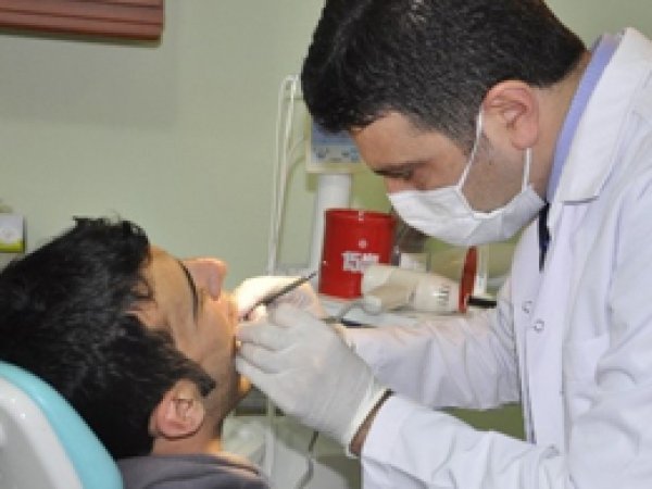 Şırnak'ta 2014'te 54 bin kişi diş tedavisi gördü