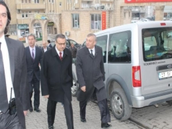 Şırnak Valisi  esnafı ziyaret etti