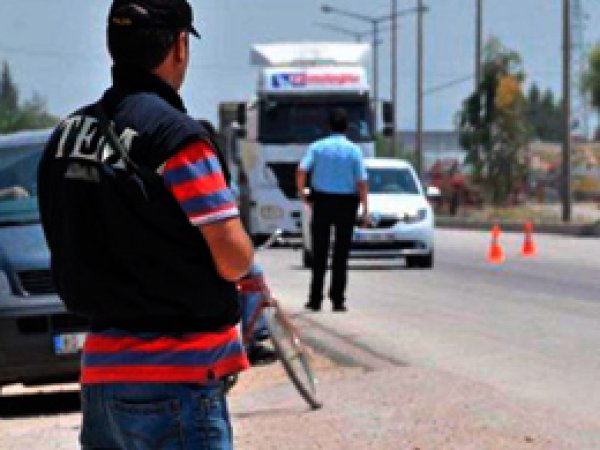 Hatay'da silah ve mühimmat ele geçirildi 