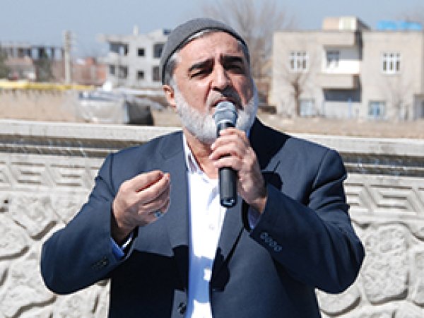 'Âlim sadece Allah’a hizmet edendir'