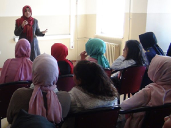 Çermik Müftülüğünden öğrencilere seminer