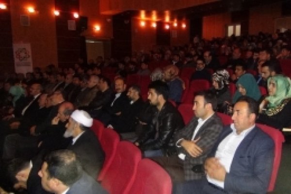 “Çocuğu Bilgi Değil, Aile Şekillendirir” 