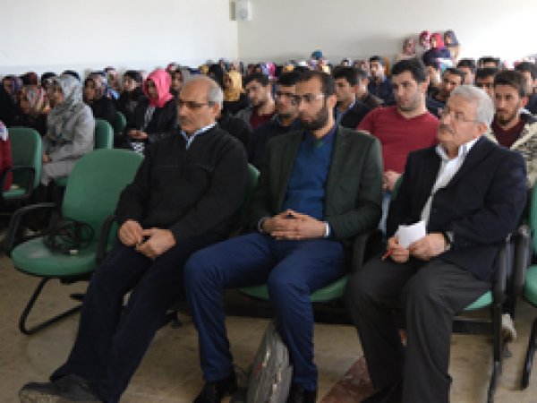 Harran'da 3 dilde halepçe konferansı 