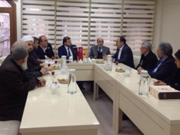 HÜDA PAR’dan Erbakan Vakfı’na iade-i ziyaret 