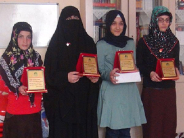 Ergani'de Siyer'de dereceye girenlere ödül