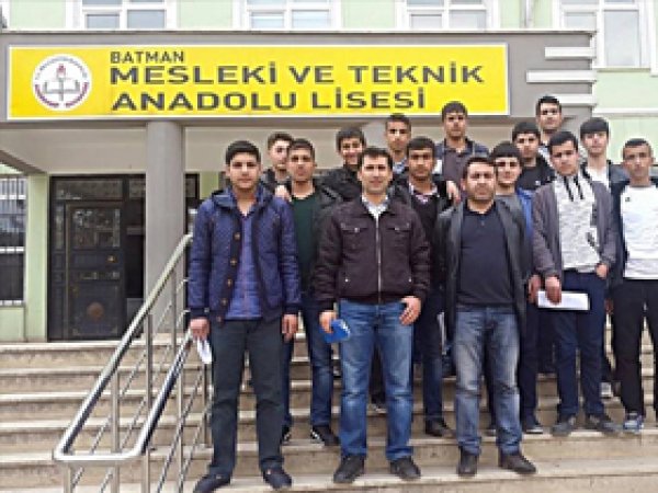 Meslek Lisesi Öğrencileri İtalya yolcusu