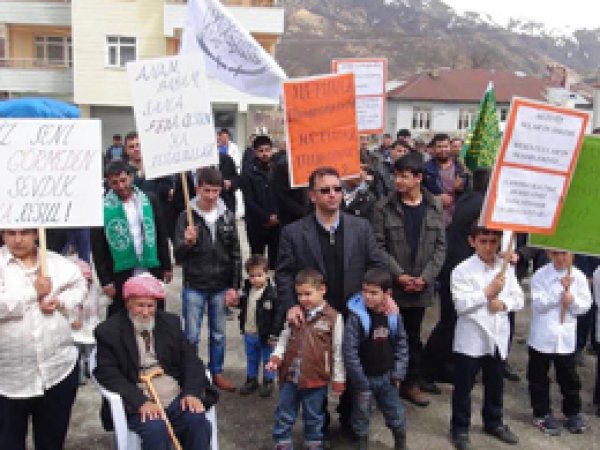 Bitlis’in Mutki ilçesinde Kutlu doğum etkinliği
