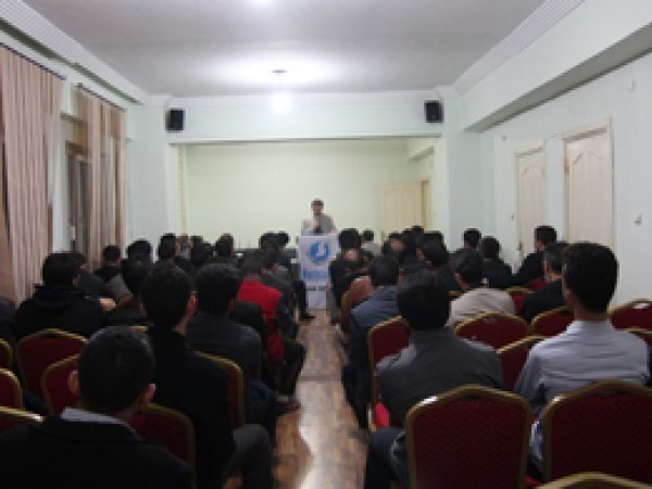 Van'da Kutlu Doğum semineri yapıldı