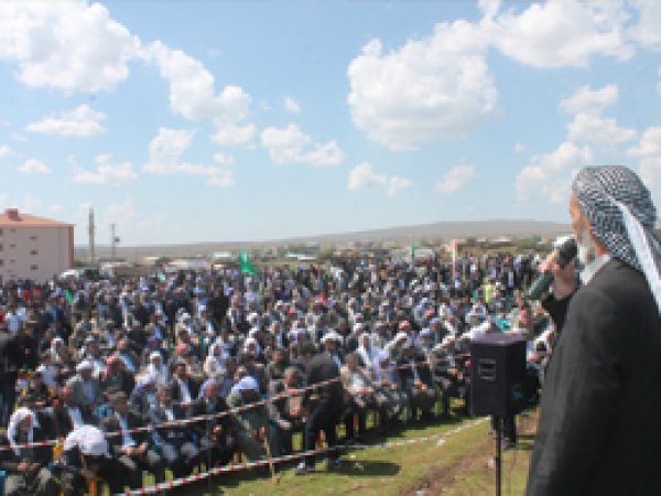 Derik'e bağlı Subaşı’da kutlu doğum etkinliği