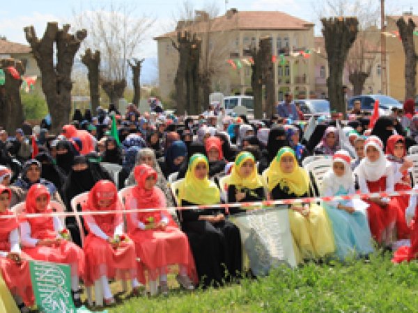 Elazığ’ın Akçakiraz beldesinde Kutlu Doğum etkinliği