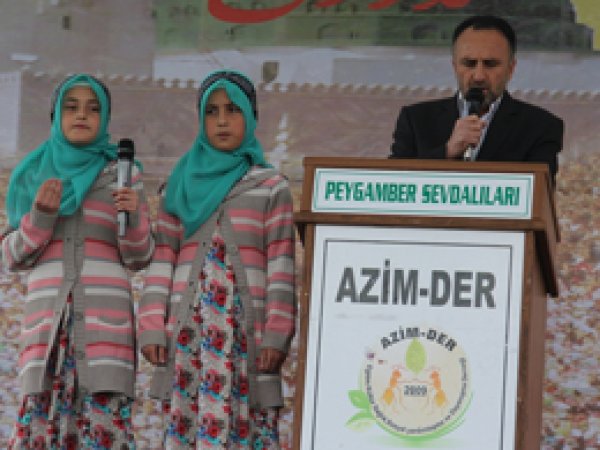 Gercüş’ün Kayapınar beldesinde Kutlu Doğum etkinliği