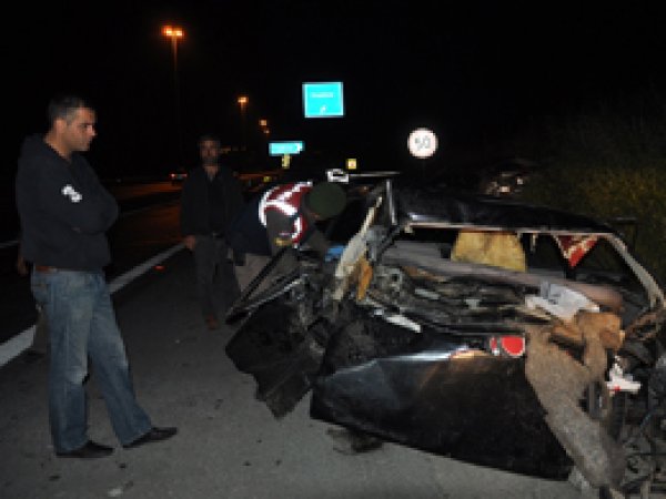 Tarsus'ta zincirleme kaza: 3 ölü, 9 yaralı