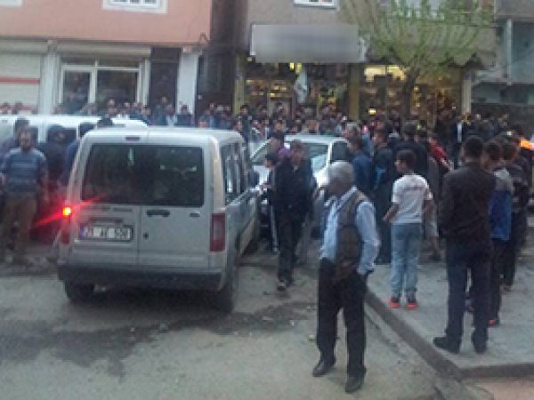 Polis ile uyuşturucu tacirleri arasında kavga