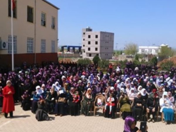 Hilvanlı öğrencilerden Kutlu Doğum etkinliği