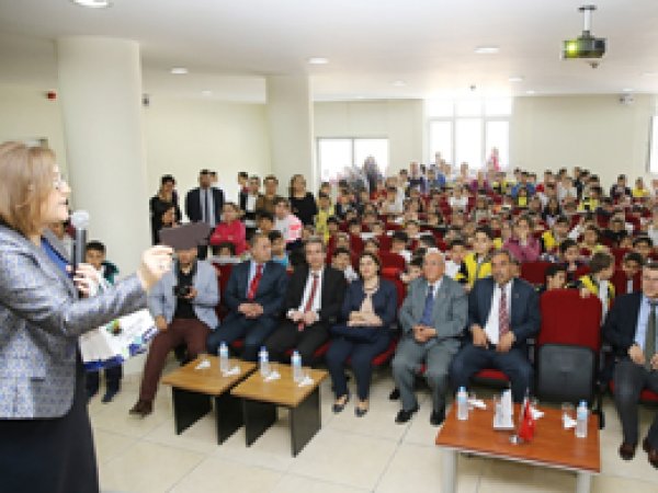 Antep’te öğrencilere atık yönetimi ve çevre eğitimi verildi