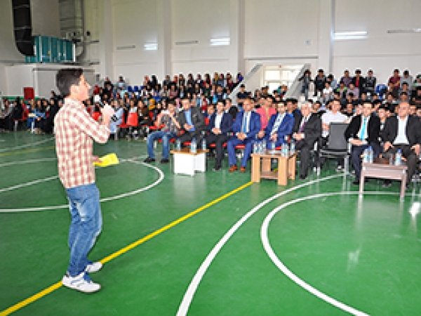 Öğrencilerden Kutlu Doğum programı