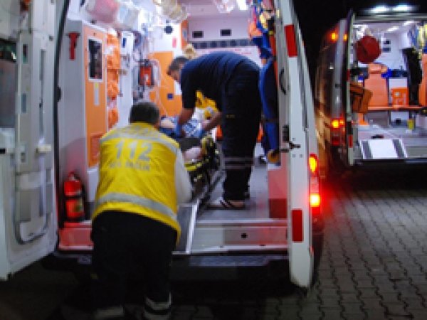 Tarsus’ta trafik kazası: 2 ölü 4 yaralı
