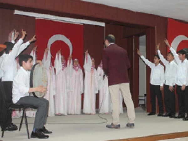 İmam hatip ortaokulundan kutlu doğum etkinliği