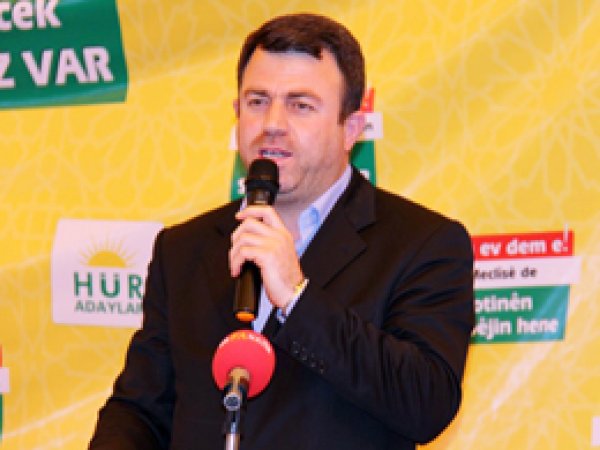 Hür aday Mehmet Yavuz tanıtıldı