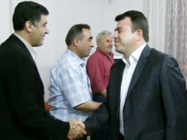 'PKK kendini feshetse de Kürt sorunu devam eder'