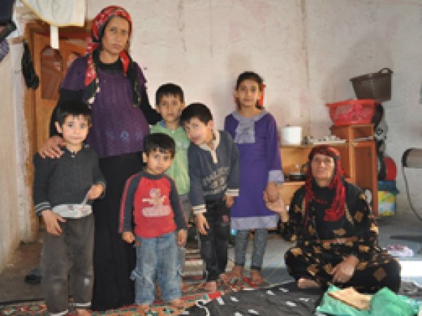 600 TL bulamazsa bebeğiyle her an ölebilir