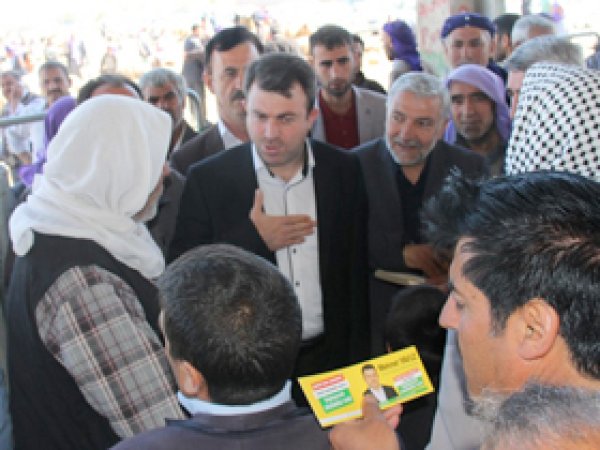 Mehmet Yavuz, esnafın sorunlarını dinledi
