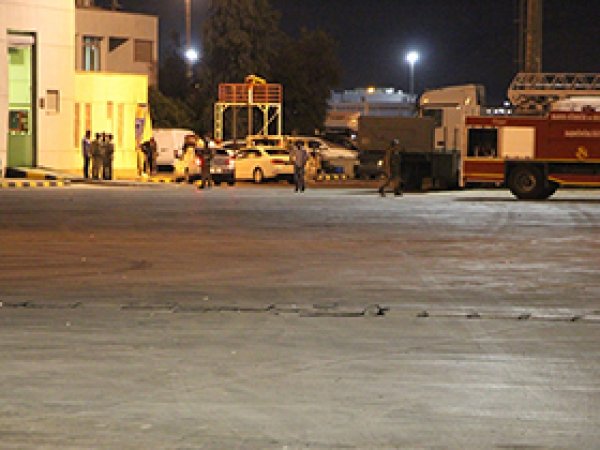 Habur'da petrol taşıyan tanker yandı