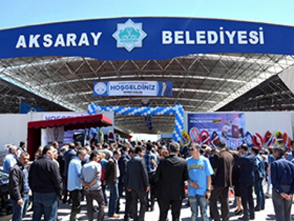 Aksaray’da Oto Show Fuarı açıldı