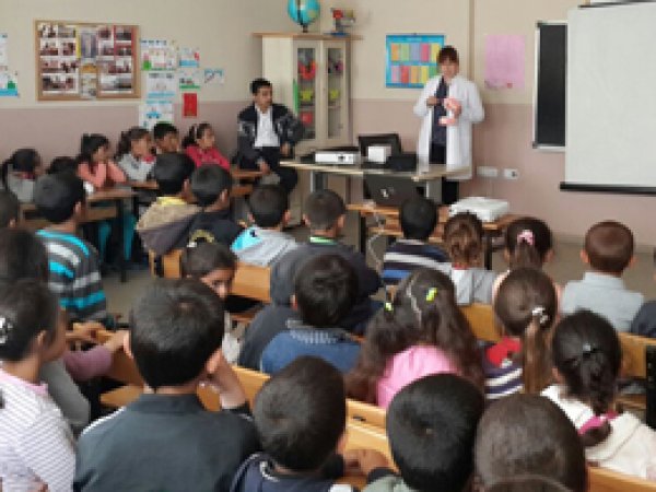 Karlıova’da öğrencilere yönelik Diş Tarama Projesi