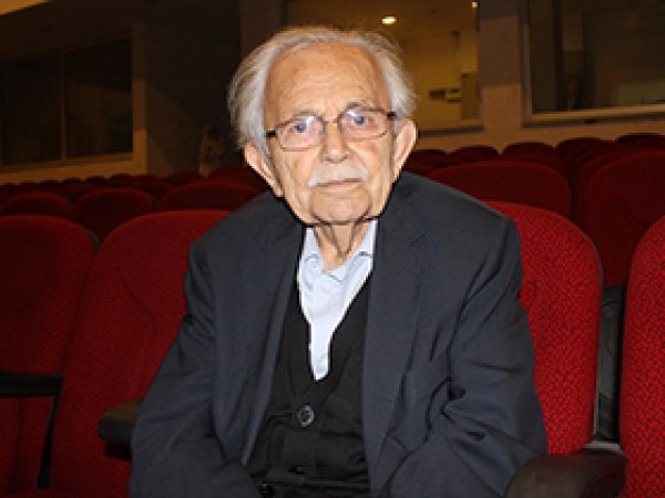 'Hürriyetsiz iman imansız hürriyet olamaz'
