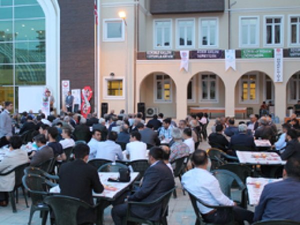 Siirt'te İmam Hatip mezunları etkinliği