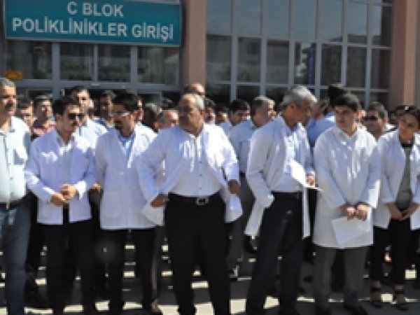 Batman'da doktorun öldürülmesine tepki