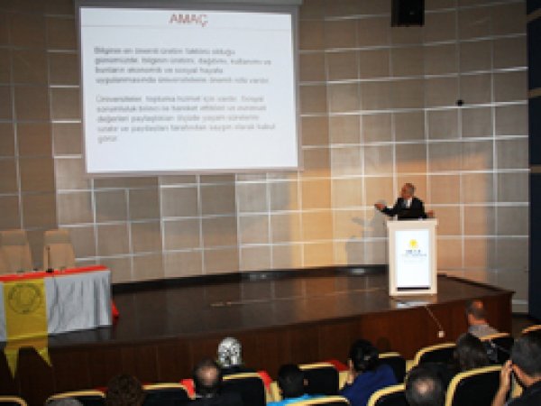 DÜ’de oryantasyon ve motivasyon konferansı