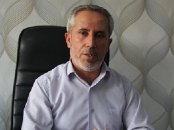 'Zekatını vermeyen haramla iç içe olur'