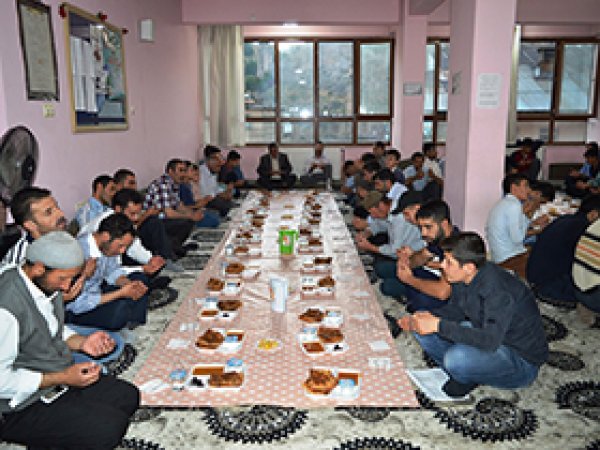 Bitlis Best-Der  iftar programı düzenledi