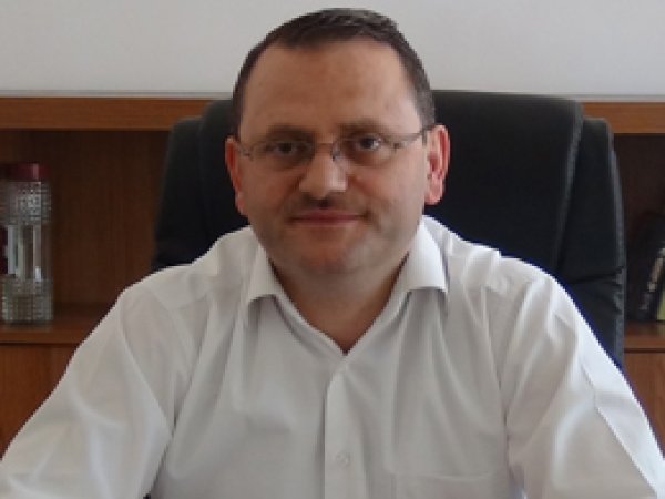 ‘İtikâf, Allah ile baş başa kalmak demektir’