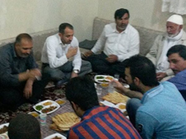 Sait Şahin Solhan'da iftar yemeğine katıldı