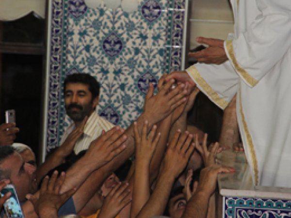Van’da Sakal-ı Şerif ziyareti