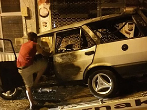 Şırnak’ta uzman çavuşun aracı yakıldı