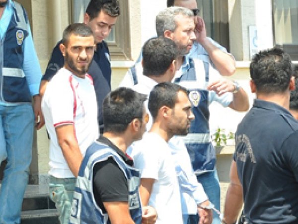 Tarsus’ta 21 kişi adliyeye sevk edildi