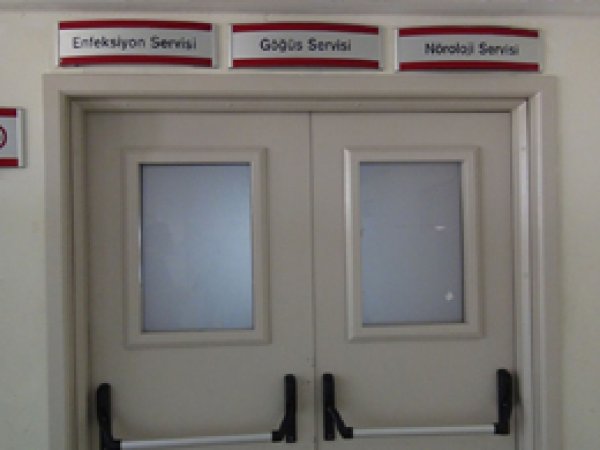 Hastanedeki Hemşire eksiliği  servis  kapattırdı