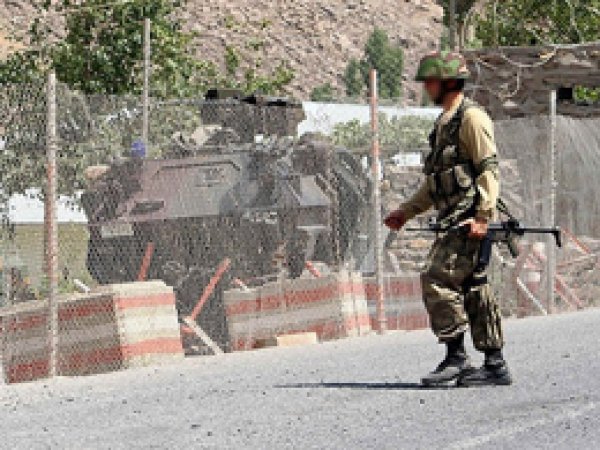Van'da jandarma karakoluna taciz ateşi açıldı