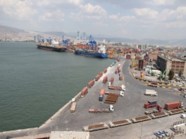 İhracat ve ithalat arttı