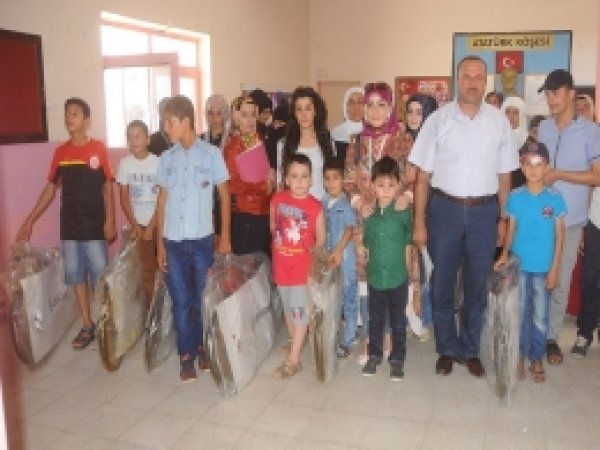 Midyat İHH'dan yetim çocuklara bisiklet yardımı