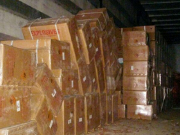 Şanlıurfa'da 5,5 ton plastik patlayıcı ele geçirildi 