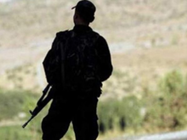 Türkiye sınırına ateş açıldı: 1 asker hayatını kaybetti