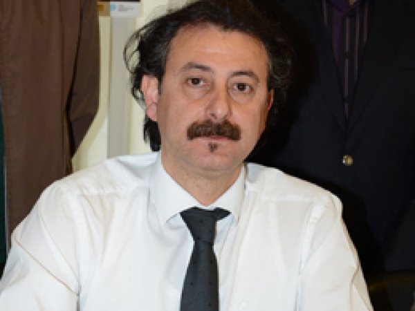 Adana 4 gün boyunca toz soludu