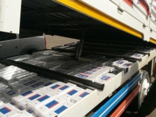 Bingöl'de 13 bin 500 paket kaçak sigara ele geçirildi