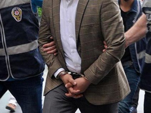 Rohat Özbay'la birlikte 24 kişi gözaltına alındı